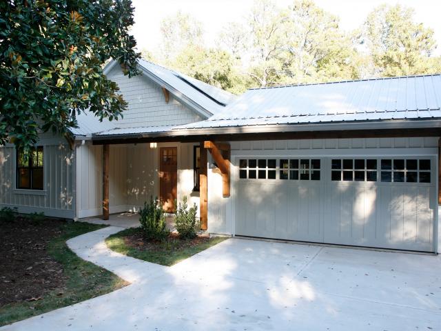 Imery &amp;amp; Co. constructed the High-Performance Bungalow, a 2,194-square-foot home in Roswell, Georgia, to the performance criteria of the U.S. DOE Zero Energy Ready Home (ZERH) program.