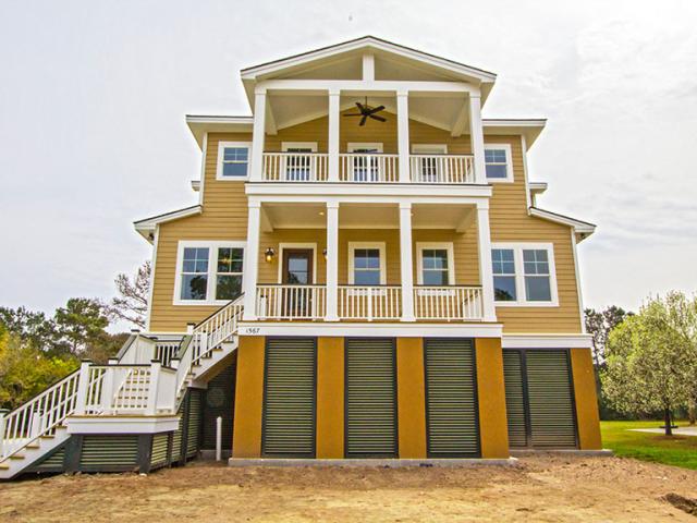 Insulsteel Building Enclosures built this 2,967-square-foot home on Johns Island, South Carolina, to the performance criteria of the U.S. Department of Energy Zero Energy Ready Home (ZERH) program.