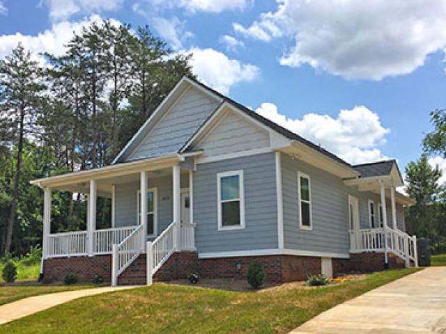 Efficiency measures in this home save an estimated $790 per year, giving homeowners energy bills averaging under $70 per month.