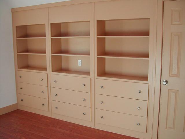 This home meets the EPA Indoor airPLUS requirements including the use of low- or no-VOC paints and finishes in the home.