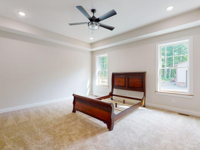 2024-Charis-5-master bdrm