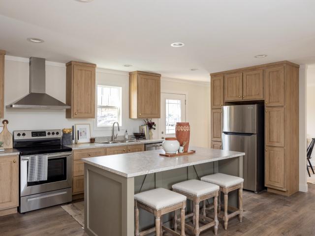 2024-Clayton-3-kitchen