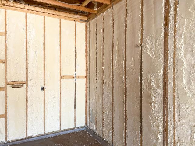 2024-K Hov Pho-8-spray foam cav