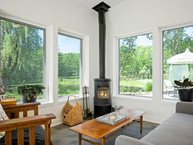 2024-Paltrin-7-sunroom