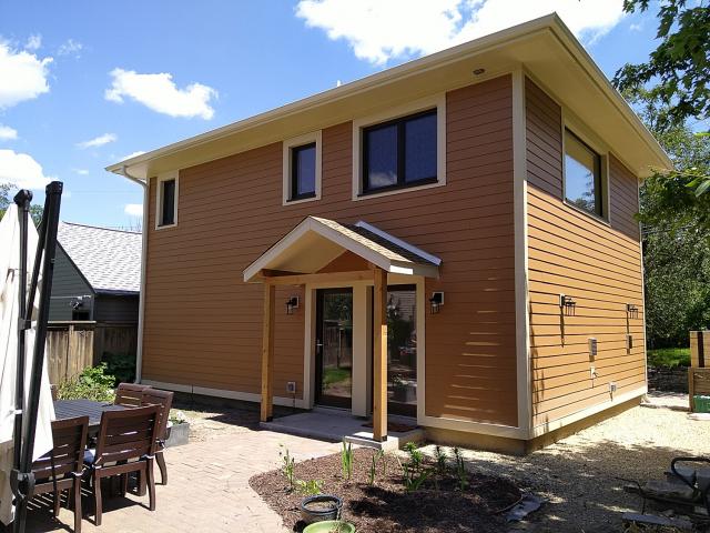 2024-RJS-1-front of house