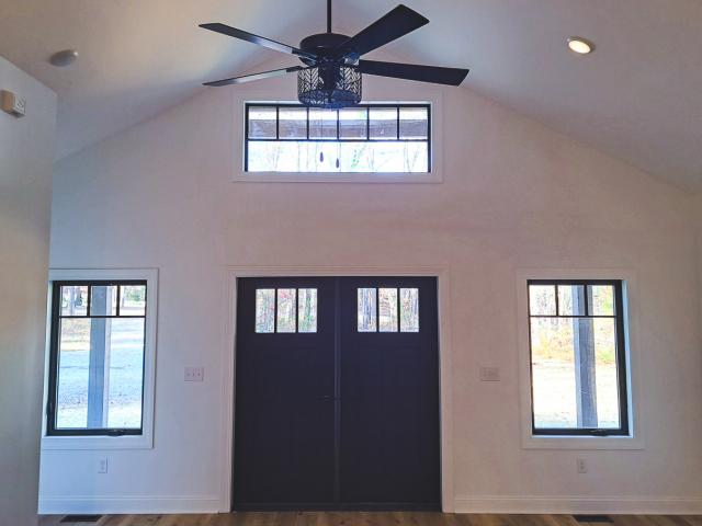 2024-SDJ-5-living rm