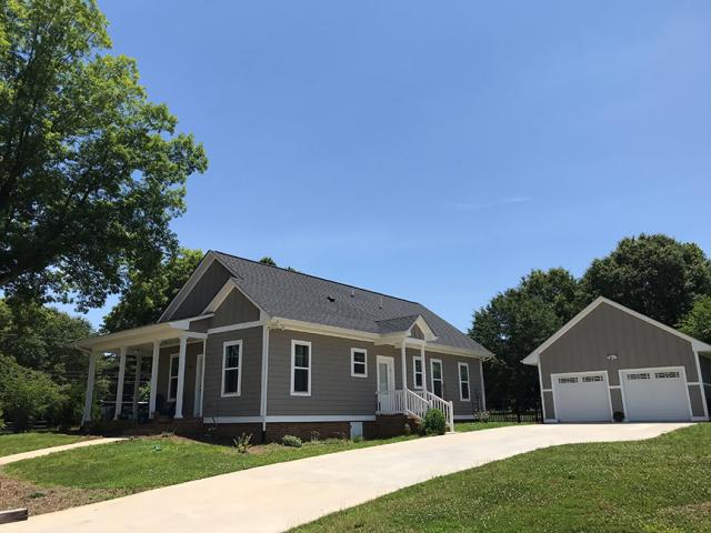 Habitat for Humanity of Catawba Valley built this 1,240-square-foot affordable home in Hickory, North Carolina, to the high performance criteria of the U.S. Department of Energy Zero Energy Ready Home (ZERH) program.