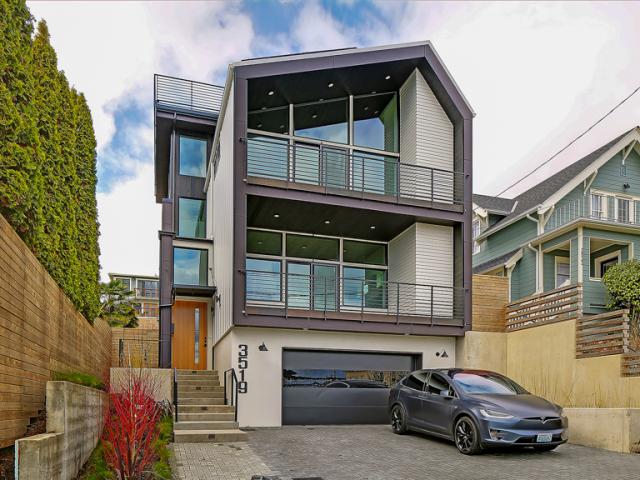 Dwell Development built this 3,989 -square-foot custom home in Dwell Development built this 3,989-square-foot custom home in Seattle, Washington, to the high performance criteria of the U.S. Department of Energy Zero Energy Ready Home (ZERH) program.