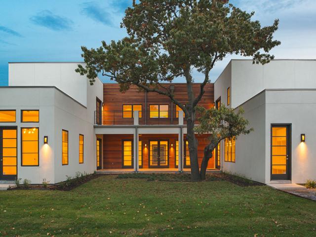 Thornhill Custom Homes built this 6,471-square-foot custom home in Dallas, Texas, to the high performance criteria of the U.S. Department of Energy Zero Energy Ready Home (ZERH) program.