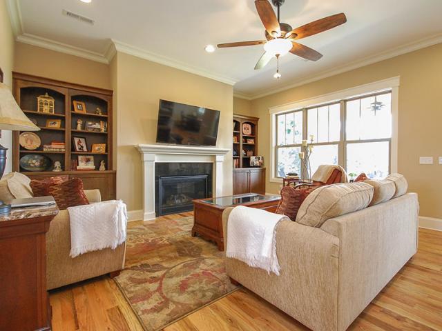 A ceiling fan provides cooling air movement, reducing the need for air conditioning. The variable-speed heat pump adjusts automatically, using only the energy necessary to maintain even temperatures throughout the house.