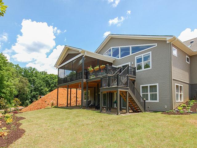 The rear of the home takes advantage of a sloping lot for a conditioned daylight basement that permits more living space on a smaller footprint. All windows and skylights meet ENERGY STAR performance criteria.