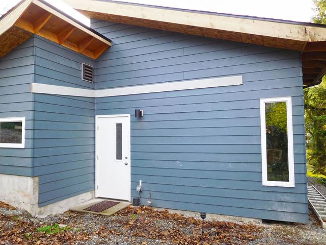 TC Legend Homes built this 788-square-foot accessory dwelling unit behind the homeowners’ existing house in Seattle, Washington, to the performance criteria of the DOE Energy Zero Energy Ready Home (ZERH) program.