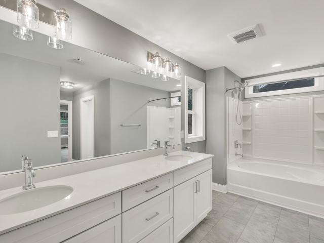 2024-Addison-7-master bath
