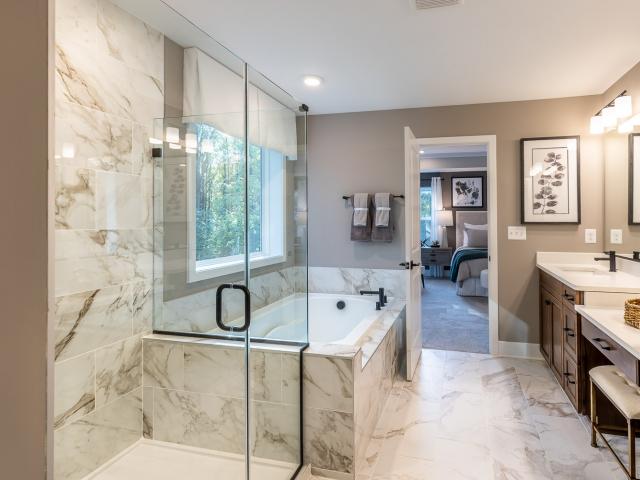 2024-Beazer-6-master bath