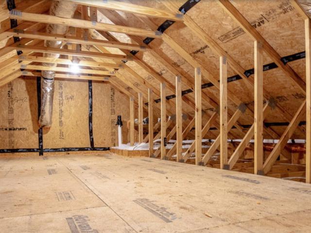 2024-Howard-9-attic