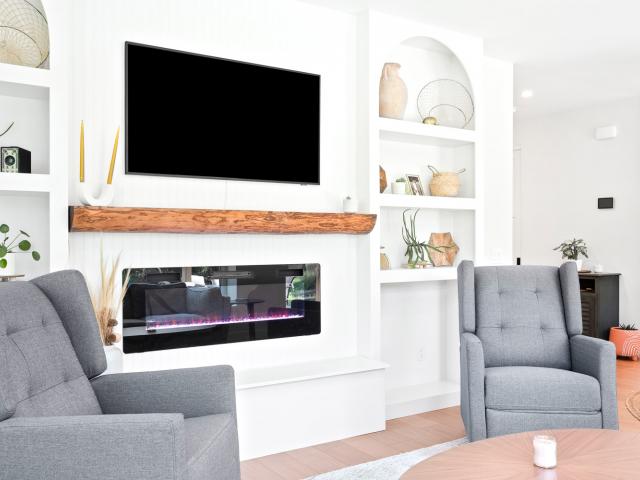 2024-Paltrin-6-living room