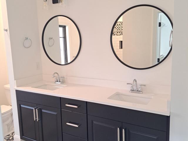 2024-SDJ-7-master bath