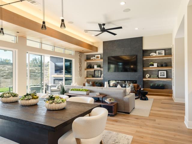 2024-Woodside-5-living room