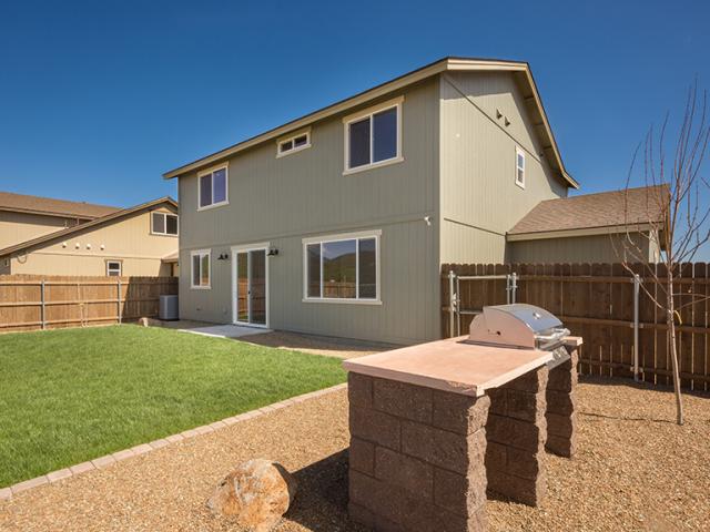 The builder specified that the home's dual-pane, low-E, U=0.34, vinyl-framed windows were a model compatible with the home's high altitude setting.