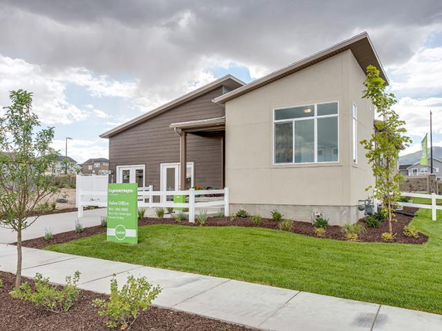 The asymmetrical roof provides ample space for solar panels. All of Garbett’s production homes are constructed with structural support, wiring, and electric panel space in place for future solar photovoltaic installation.