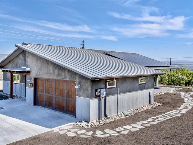 Leading Force Contracting Services and Selah Vista Homes built this 1,701-square-foot custom home in Selah, Washington, to the high performance criteria of the U.S. Department of Energy Zero Energy Ready Home (ZERH) program.
