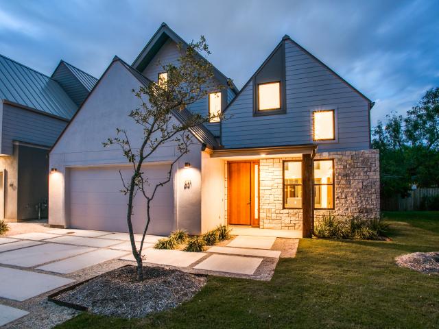 CVF Homes built this 2,270-square-foot custom home in San Antonio, Texas, to the high performance criteria of the U.S. Department of Energy Zero Energy Ready Home (ZERH) program.