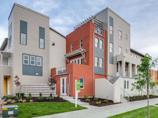 These energy-efficient townhomes should cost about $60 per month to heat and cool.