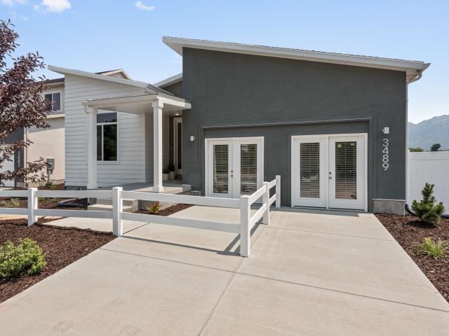 Garbett Homes built this 3,224-square-foot production home in South Salt Lake, Utah, to the high performance criteria of the U.S. Department of Energy Zero Energy Ready Home (ZERH) program.