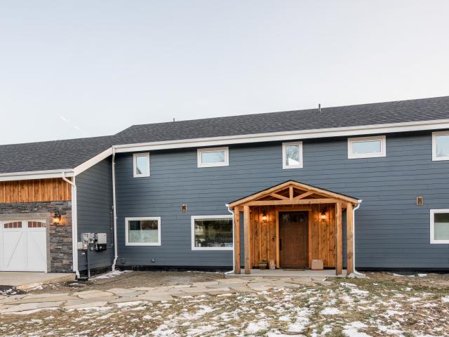 TC Legend Homes built this 2,707-square-foot custom home in Bellingham, Washington, to the high performance criteria of the U.S. Department of Energy Zero Energy Ready Home (ZERH) program.