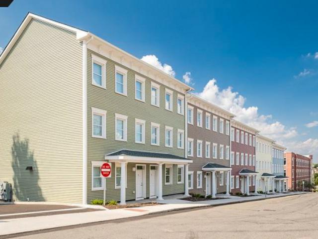 Haynes Construction built this 1,000-square-foot affordable apartment in Meriden, Connecticut, to the high performance criteria of the U.S. Department of Energy Zero Energy Ready Home (ZERH) program.