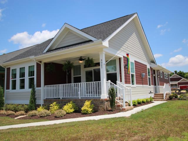 Healthy Communities built this 1,869-square-foot production home in Williamsburg, Virginia, to the high performance criteria of the U.S. Department of Energy Zero Energy Ready Home (ZERH) program.