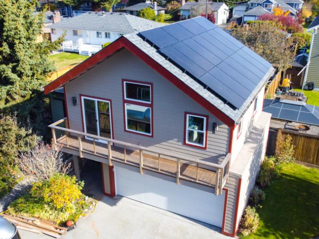 Targa Homes built this 500-square-foot accessory dwelling unit apartment home in Seattle, Washington, to the high performance criteria of the U.S. Department of Energy Zero Energy Ready Home (ZERH) program.