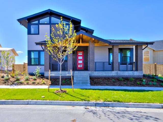 Thrive Home Builders built this 5,004-square-foot production home in Denver, Colorado, to the high performance criteria of the U.S. Department of Energy Zero Energy Ready Home (ZERH) program.