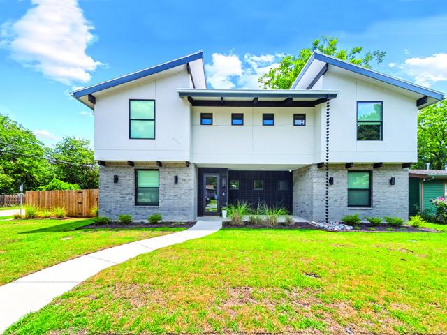 Ferrier Custom Homes built this 2,938-square-foot custom home in Fort Worth, Texas, to the high performance criteria of the U.S. Department of Energy Zero Energy Ready Home (ZERH) program.