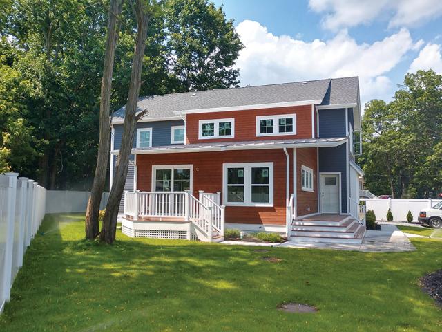 United Way of Long Island built this 2,500-square-foot custom home in Port Jefferson Station, New York, to the high performance criteria of the U.S. Department of Energy Zero Energy Ready Home (ZERH) program.