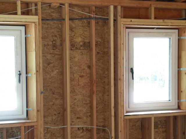 The 12-inch-thick double walls provide plenty of space for insulation.