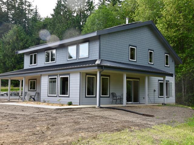 Clifton View Homes built this 2,417-square-foot custom home in Snohomish, Washington, to the high performance criteria of the U.S. Department of Energy Zero Energy Ready Home (ZERH) program.