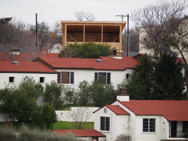 The 10.25-inch SIP roof provides a thick layer of thermal protection (R-37) under the highly reflective Galvalume metal roof.