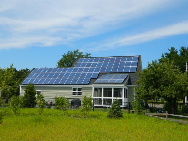 While most new homes score about 100 in the Home Energy Rating System (HERS) index, and existing homes average 130 or higher, this high-performance home scored a remarkable -21, thanks to the 18-kW solar electric system.